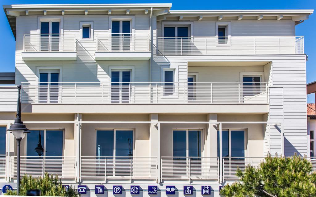 Hotel Nettuno Cesenatico Buitenkant foto